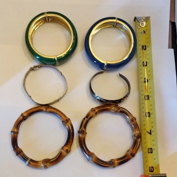 SOLD!! Vintage Bundle of 6 Beautiful Bangle & Cuff Bracelets! - Picture 4 of 12